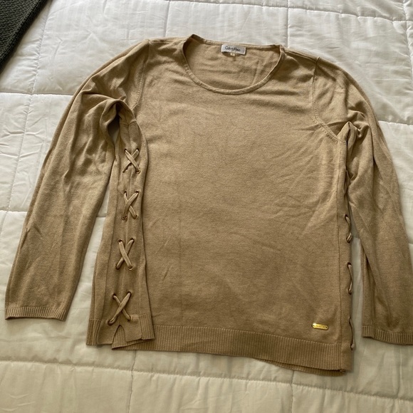 Calvin Klein fine  cream sweater - Picture 1 of 8